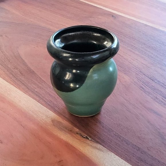 Hand Crafted/MGB Other - Hand Thrown Clay Vase, Onyx & Turquoise